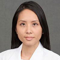 Christine Dinh headshot